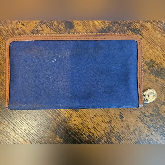 Michael Kors Blue & Tan Zip-Around Continental Wallet - Picture 3 of 9